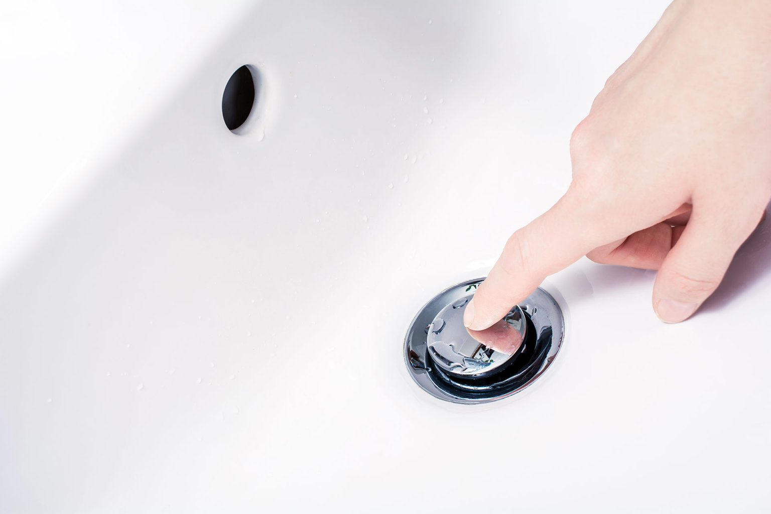 how-to-fix-a-pop-up-drain-stopper-step-by-step-guide-hausette